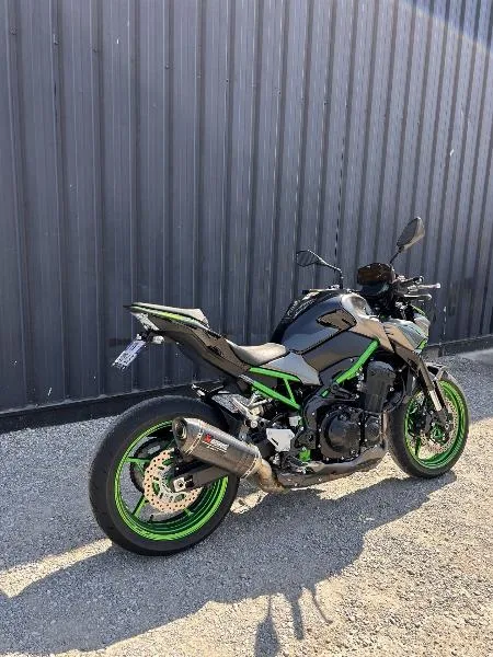 Z 900
