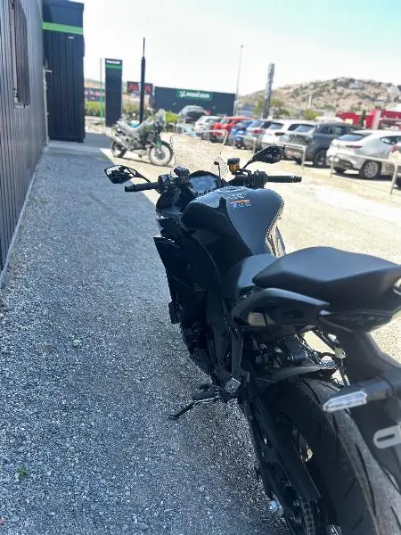 NINJA 1000 SX