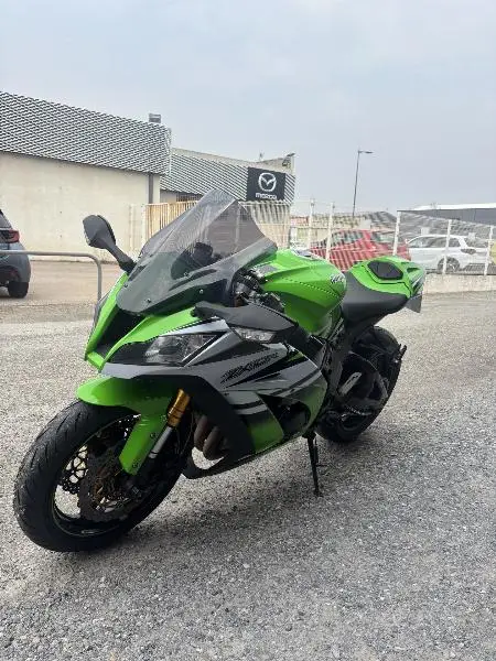 ZX10R