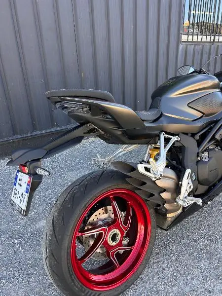 SRK 921 RR