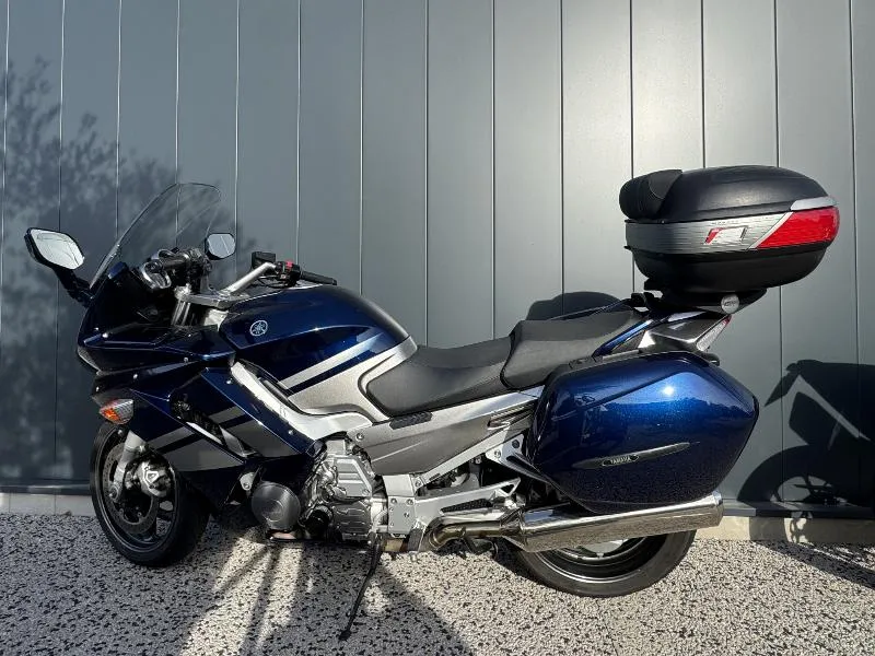 YAMAHA 1300 FJR 2006