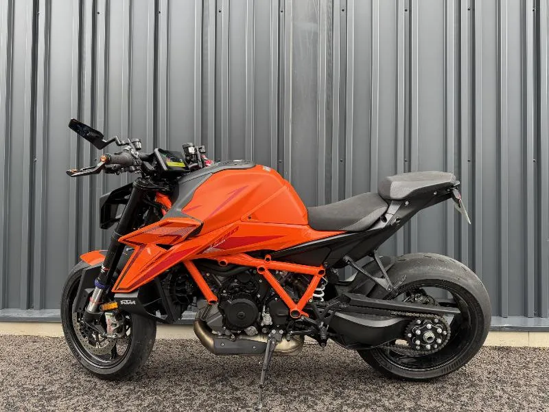 KTM 1390 SUPER DUKE R EVO 2024