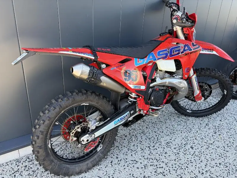 GASGAS 300 EC 2026 FACTORY 30H