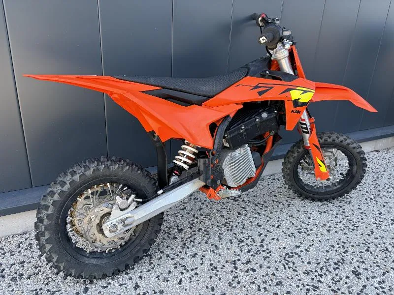 KTM SXE 3 2025