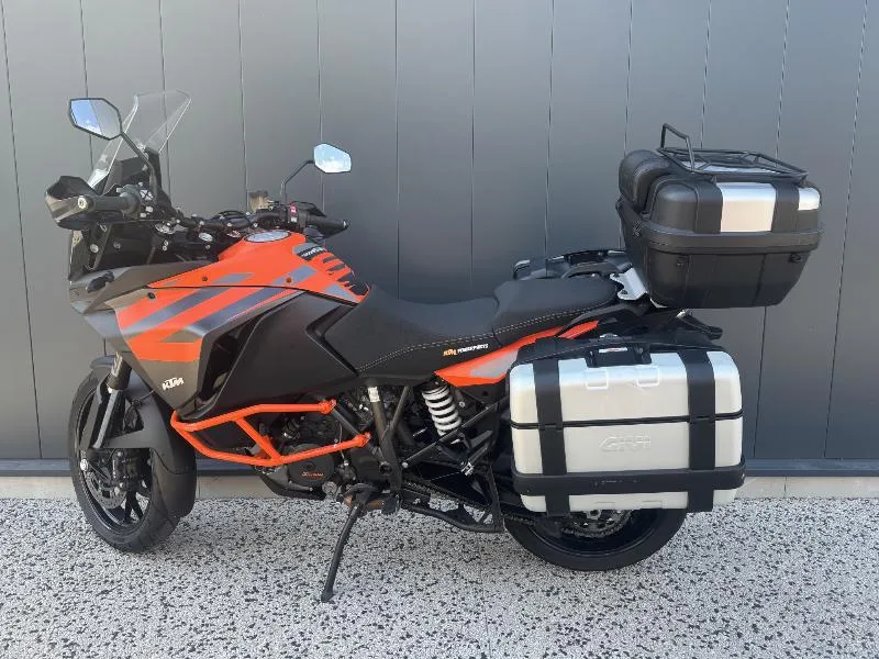 KTM 1290 SUPER ADVENTURE S 2020