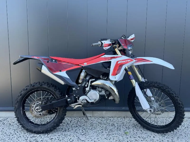 FANTIC 125 XE 2024