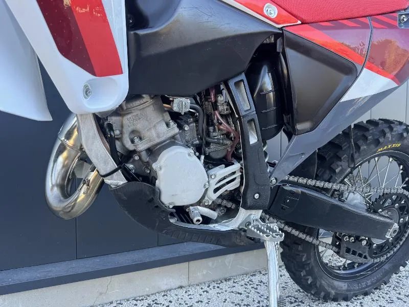 FANTIC 125 XE 2024