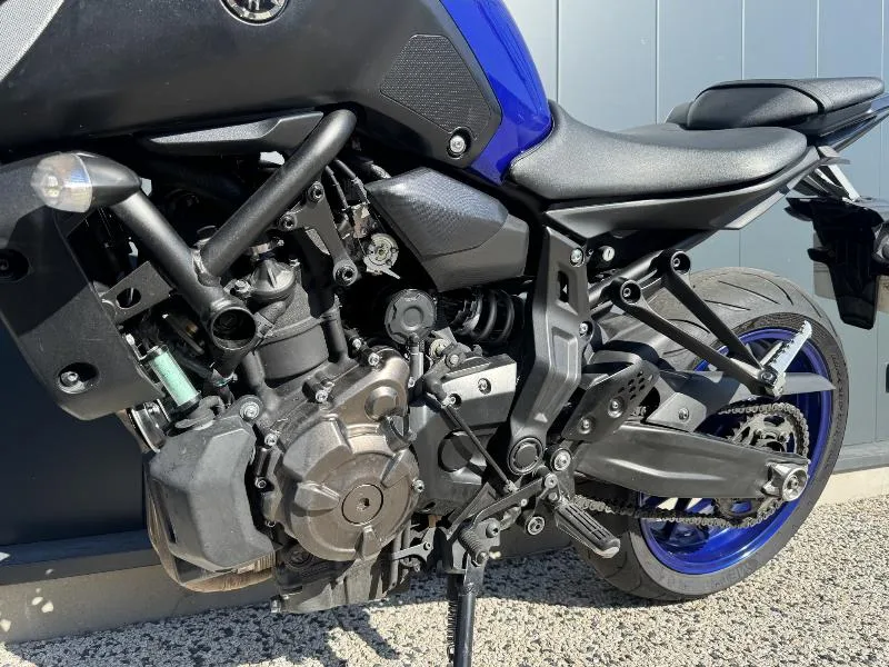 YAMAHA MT07 2018