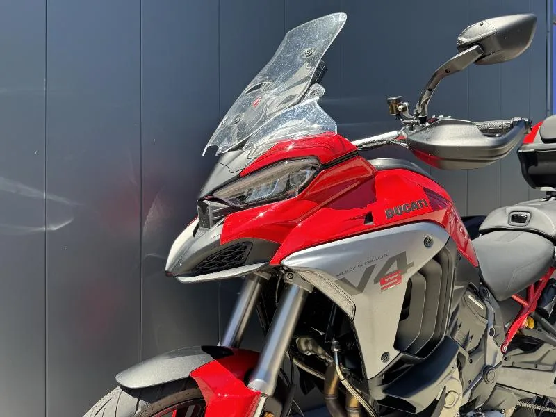 DUCATI MULTISTRADA V4S RADAR 2025