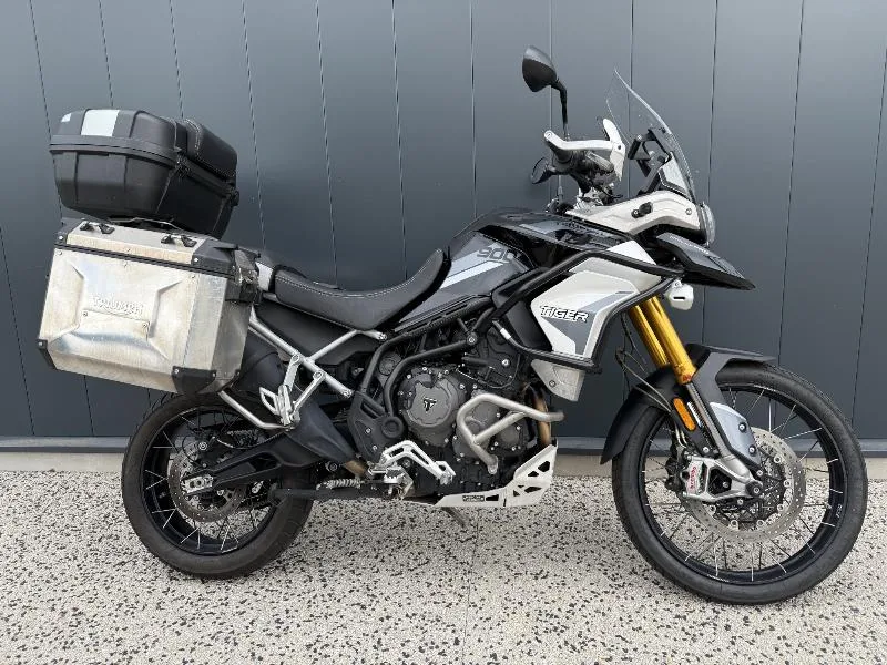 TRIUMPH 900 TIGER RALLY PRO