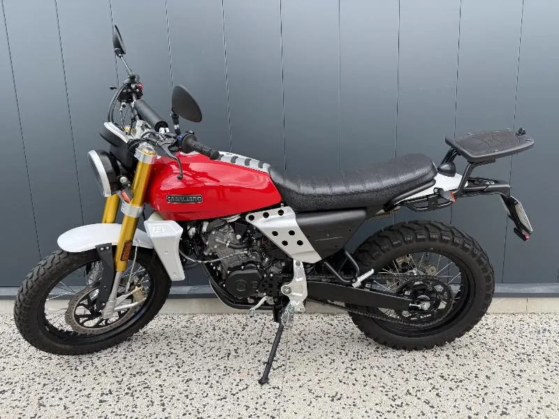 FANTIC 125 CABALERRO 2025