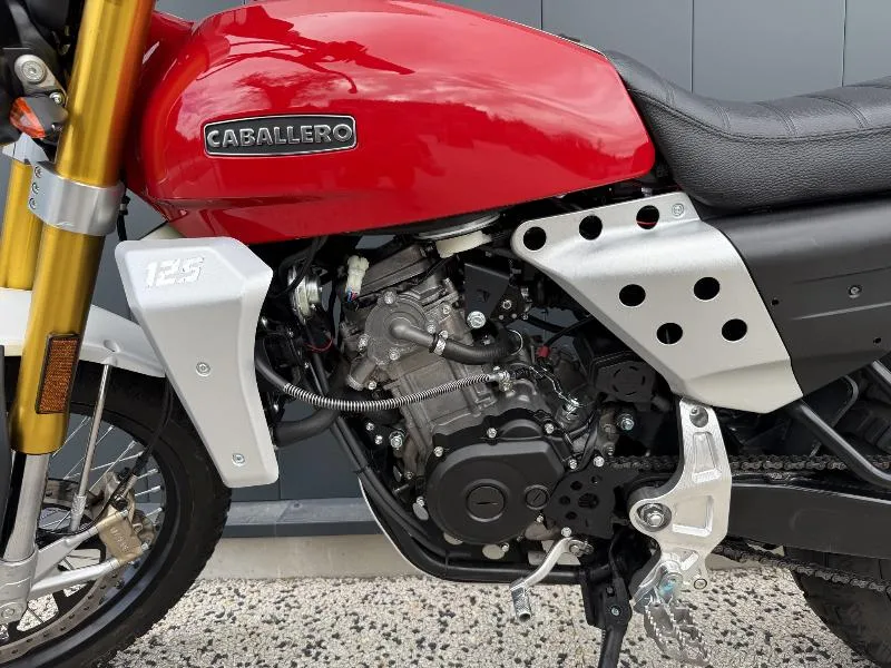 FANTIC 125 CABALERRO 2025