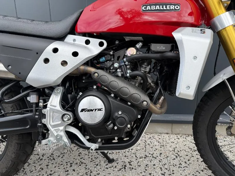 FANTIC 125 CABALERRO 2025