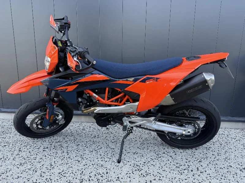KTM 690 SMCR 2026