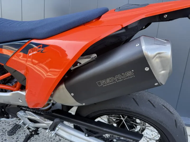 KTM 690 SMCR 2026