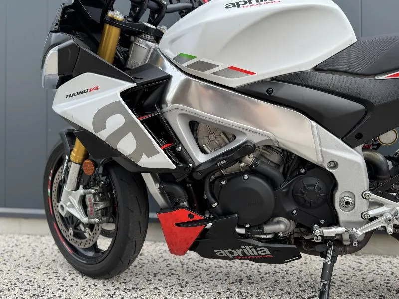 APRILIA TUONO V4 2022