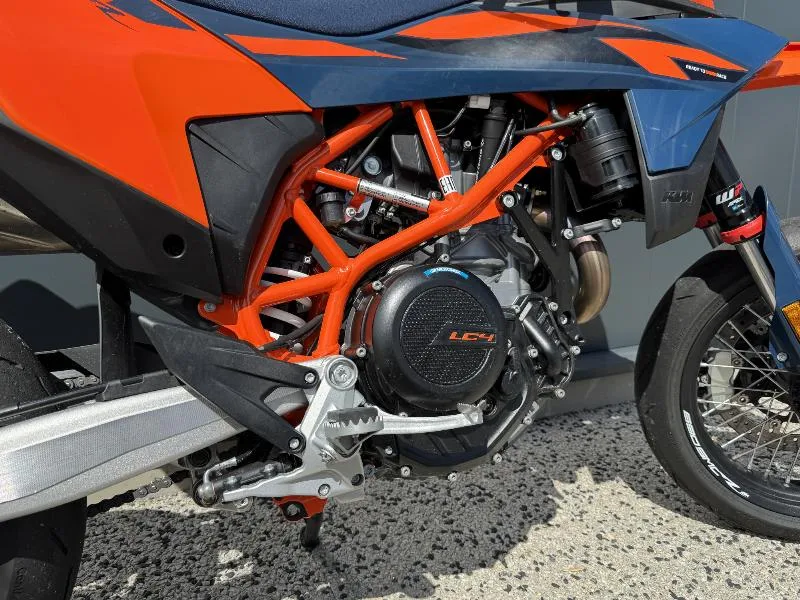 KTM 690 SMCR 2026