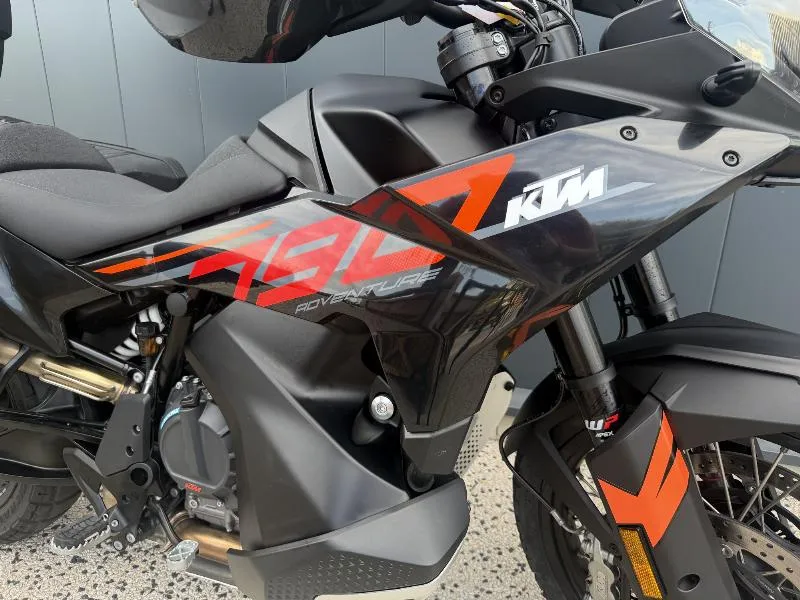 KTM 790 ADVENTURE 2024