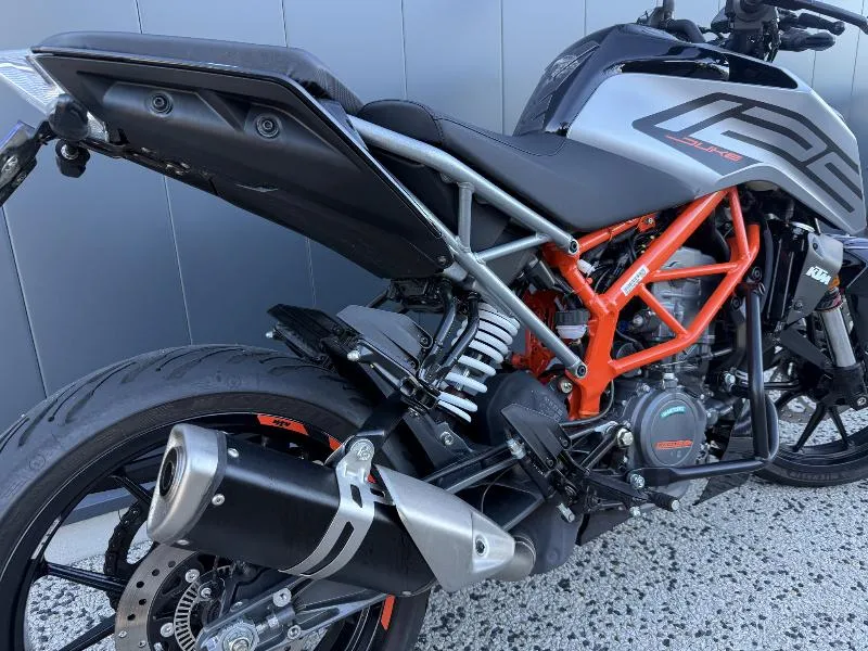 KTM 125 DUKE 2021