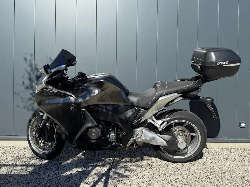 HONDA 1200 VFR 2013