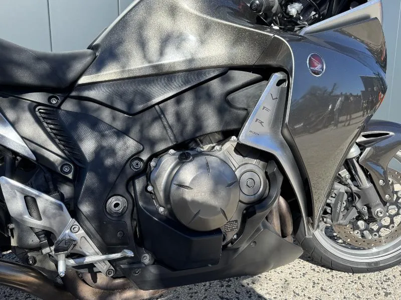 HONDA 1200 VFR 2013