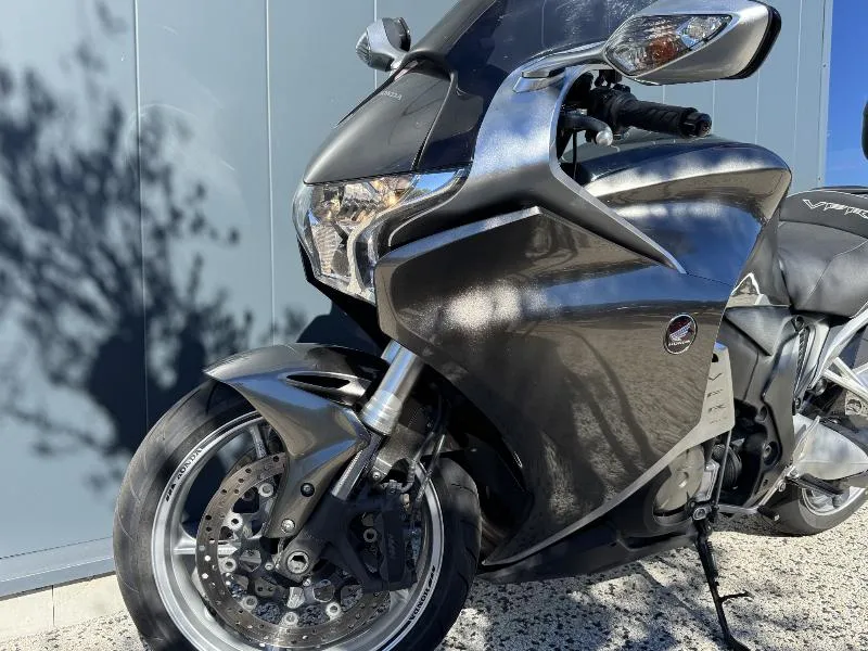 HONDA 1200 VFR 2013