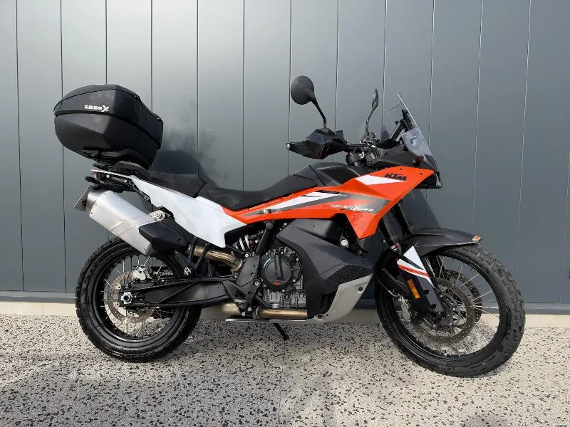 KTM 890 ADVENTURE 2024