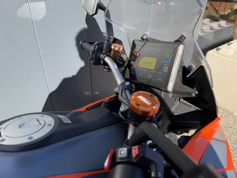 KTM 1290 SUPER DUKE GT 2022