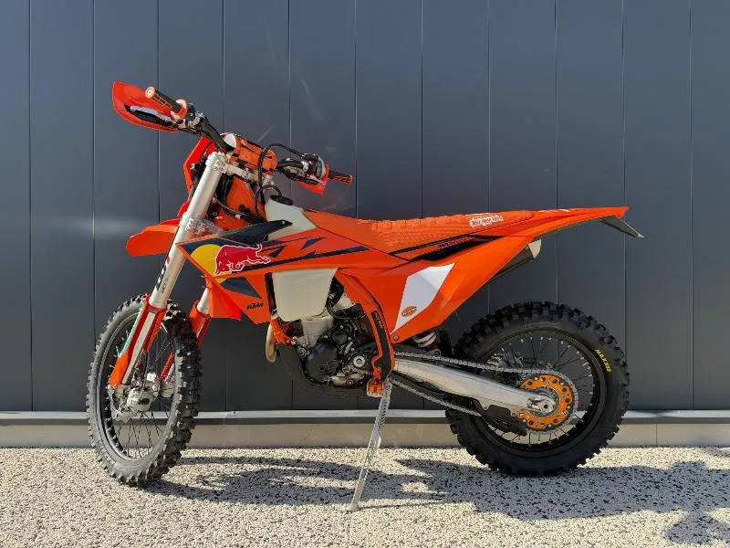 KTM 350 EXCF CHAMPION EDITION 2025