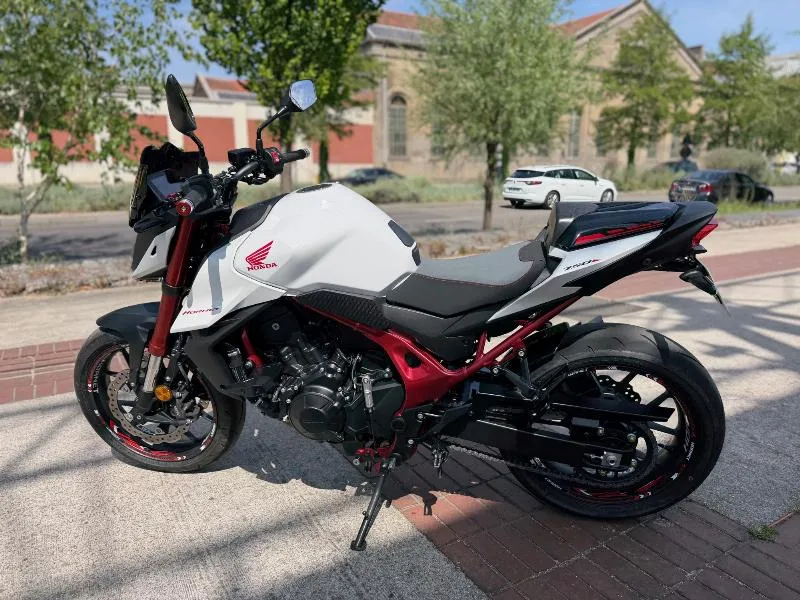CB 750 HORNET