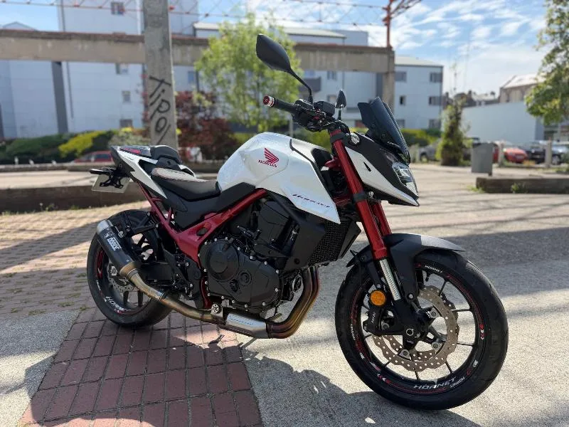 CB 750 HORNET