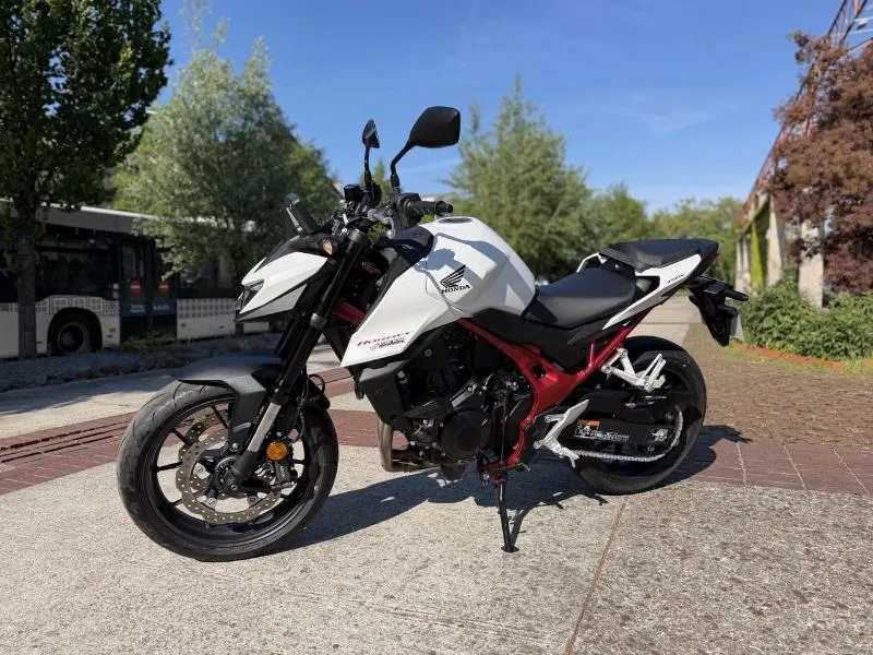 CB 750 HORNET