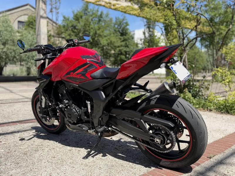 CB 1000 Hornet