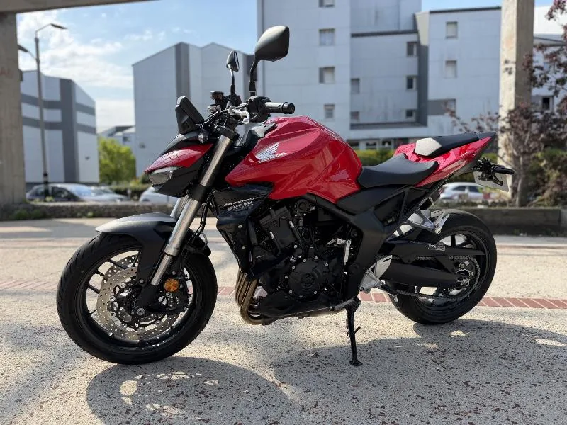 CB 1000 Hornet