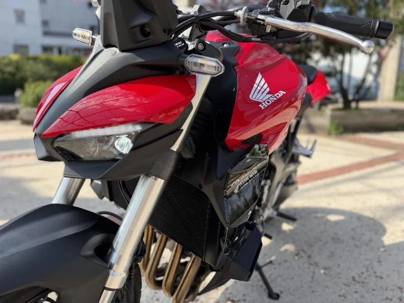 CB 1000 Hornet