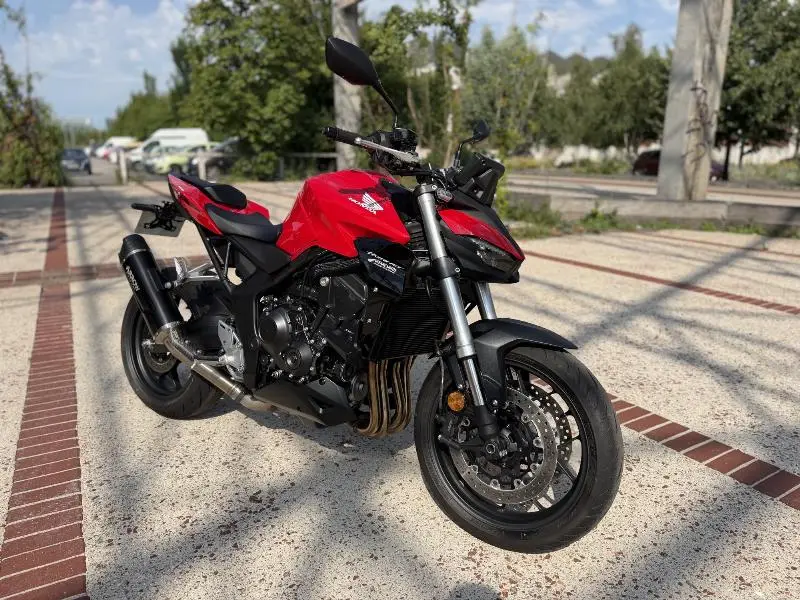 CB 1000 Hornet