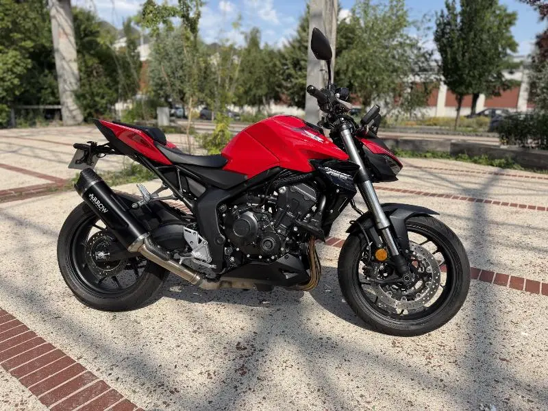 CB 1000 Hornet