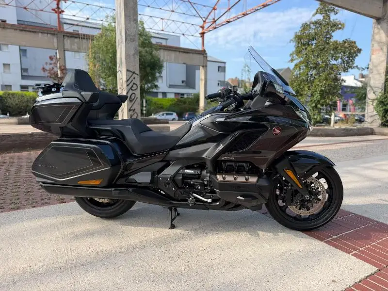 GL 1800 GOLDWING TOURING DCT