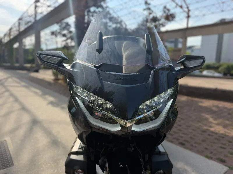 GL 1800 GOLDWING TOURING DCT