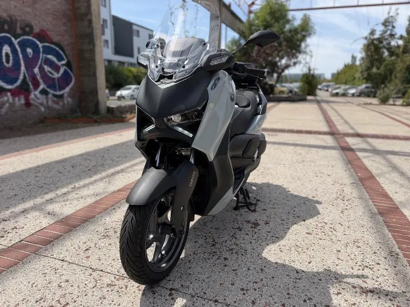 XMAX 300 TECH MAX 