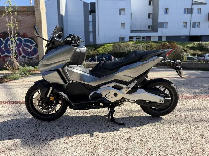 NSS FORZA 750