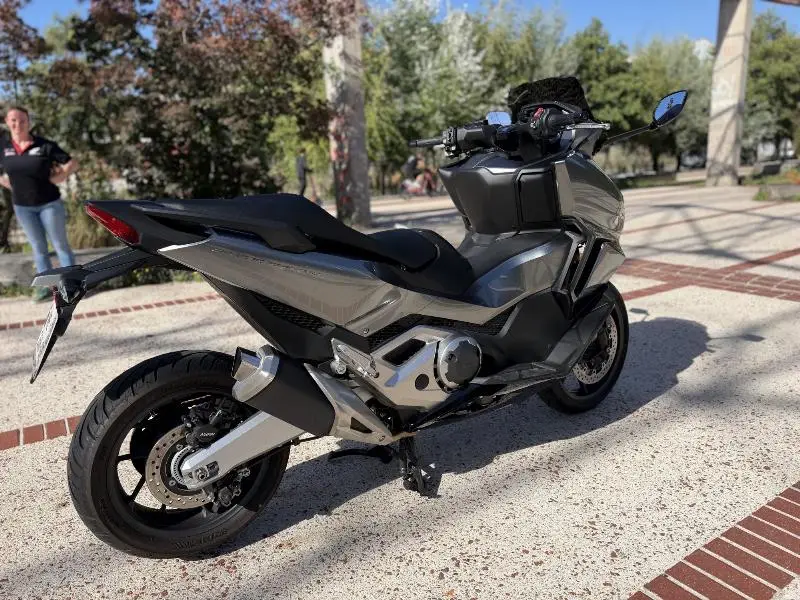 NSS FORZA 750