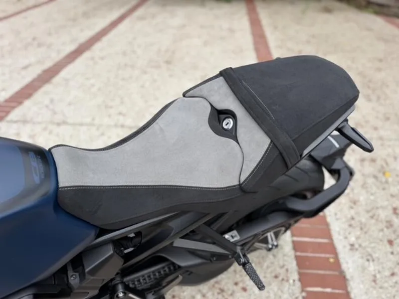 CB 1000 R