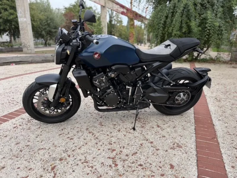 CB 1000 R