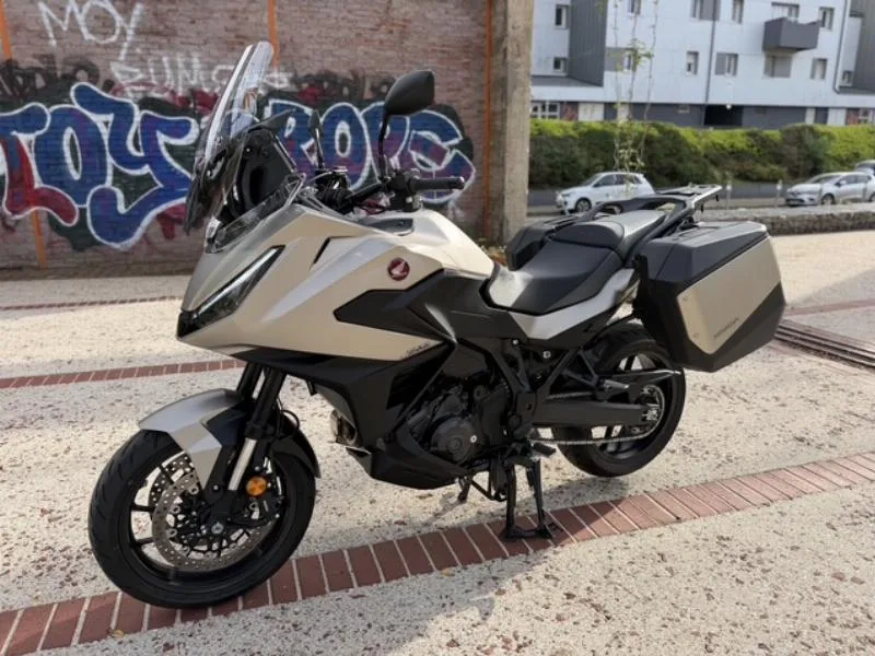 NT 1100 DCT