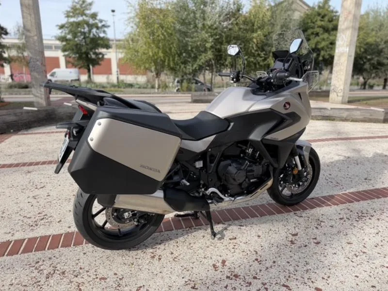 NT 1100 DCT