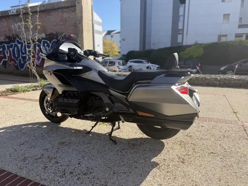 GL 1800 GOLDWING