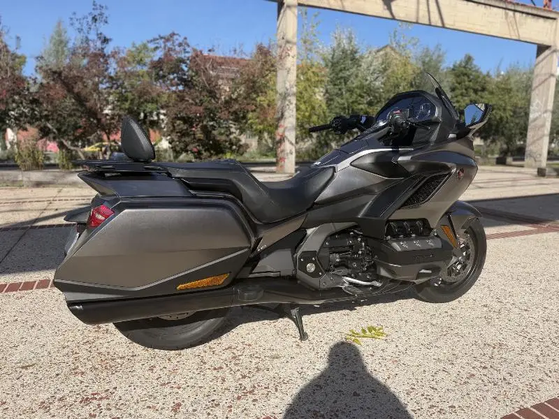 GL 1800 GOLDWING