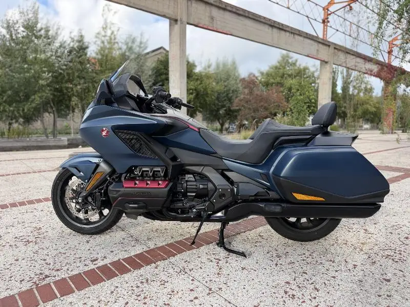 GL 1800 GOLDWING DCT