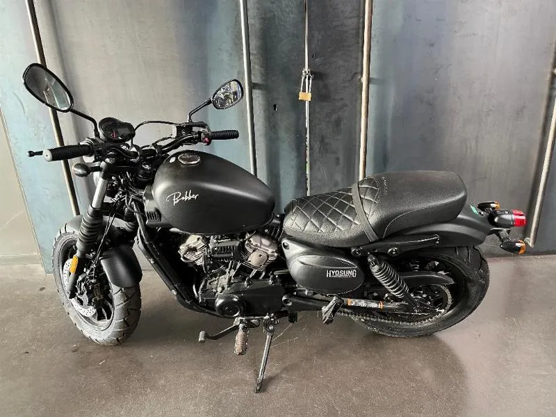 BOBBER 300